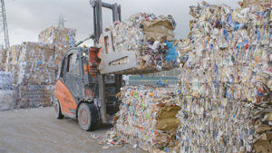 Packaging corporate cracks recycling problem 